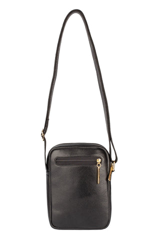 Bolsa shoulder bag de couro liso Pietra - Enluaze - Bolsas, Mochilas e Acessórios em Couro Legítimo
