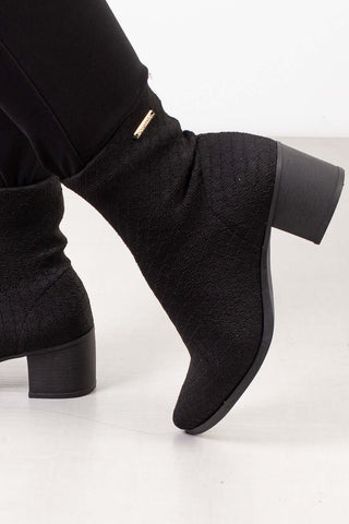 Bota de malha feminina com salto 2322 - Enluaze - Bolsas, Mochilas e Acessórios em Couro Legítimo