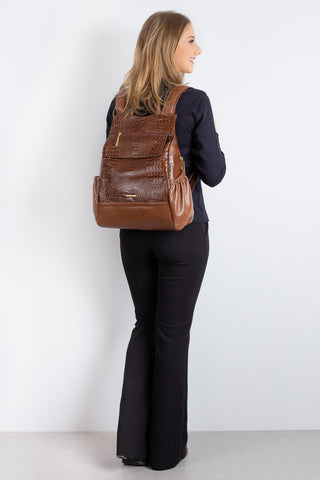 Mochila antifurto de couro croco Suelen - Enluaze - Bolsas, Mochilas e Acessórios em Couro Legítimo