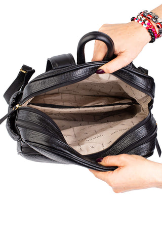 Mochila feminina de couro croco Zaya - Enluaze - Bolsas, Mochilas e Acessórios em Couro Legítimo