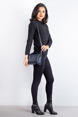 Bolsa pequena transversal de couro croco Deise - Enluaze - Bolsas, Mochilas e Acessórios em Couro Legítimo