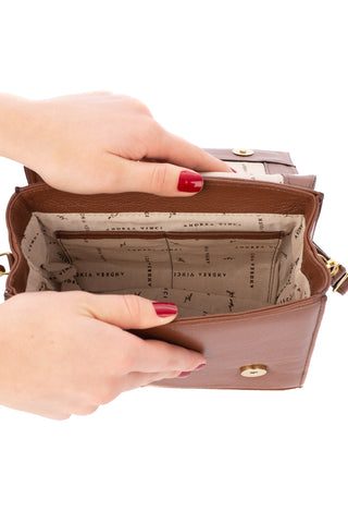 Bolsa pequena transversal de couro croco Deise - Enluaze - Bolsas, Mochilas e Acessórios em Couro Legítimo