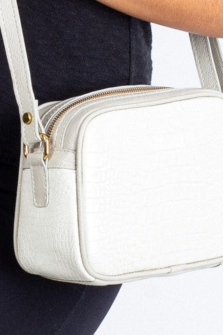Bolsa quadrada pequena de couro croco Diana - Enluaze - Bolsas, Mochilas e Acessórios em Couro Legítimo