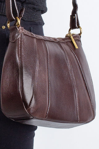 Bolsa transversal em couro liso Greice - Enluaze - Bolsas, Mochilas e Acessórios em Couro Legítimo