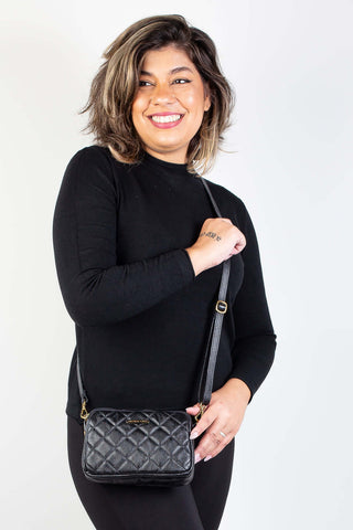 Bolsa pequena de couro matelassê Beatriz - Enluaze - Bolsas, Mochilas e Acessórios em Couro Legítimo