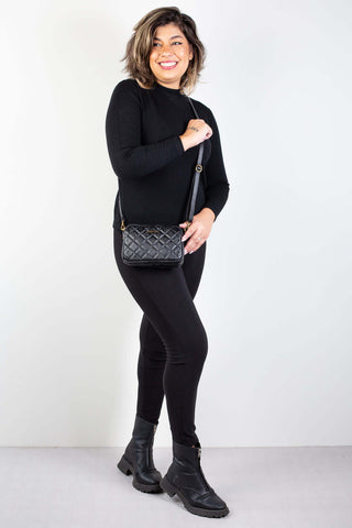 Bolsa pequena de couro matelassê Beatriz - Enluaze - Bolsas, Mochilas e Acessórios em Couro Legítimo