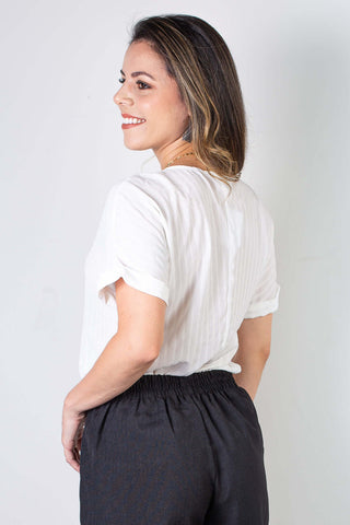 Blusa feminina manga curta 70892 - Enluaze - Vestuário e Acessórios em Couro Legítimo