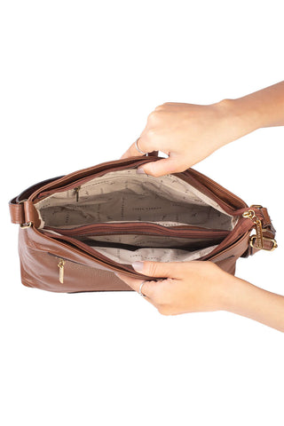 Bolsa transversal de couro liso Antonela - Enluaze - Bolsas, Mochilas e Acessórios em Couro Legítimo