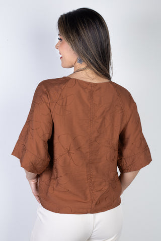 Blusa feminina manga 7/8 bordada 51111