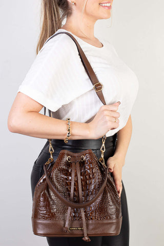 Bolsa saco em couro croco Nadia - Enluaze - Bolsas, Mochilas e Acessórios em Couro Legítimo