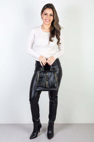 Bolsa mochila 2 em 1 em couro croco Marina - Enluaze - Bolsas, Mochilas e Acessórios em Couro Legítimo