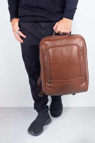 Mochila de couro slim masculina Enzo - Enluaze - Bolsas, Mochilas e Acessórios em Couro Legítimo
