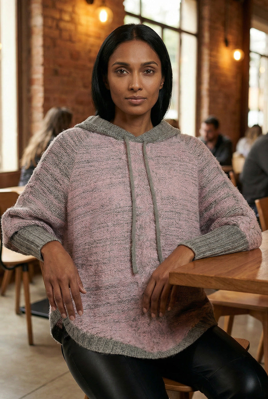 Poncho de tricô feminino mesclado 60003