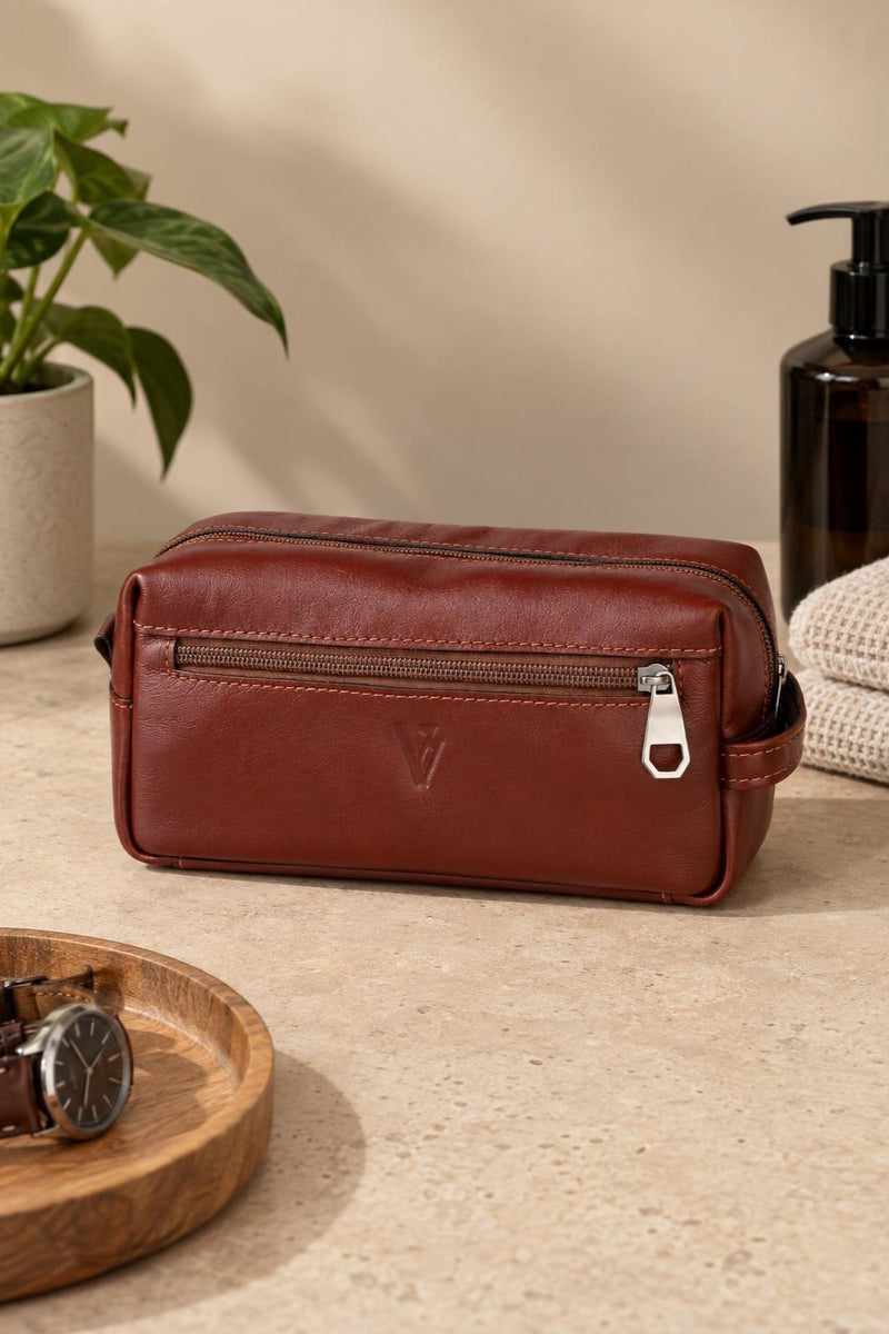 Necessaire masculina em couro italiano Daily 10x20x8cm