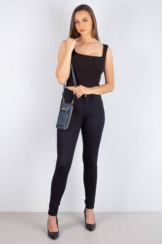 Carteira feminina de couro liso com alça Rafa 19x10,5cm - Enluaze - Bolsas, Mochilas e Acessórios em Couro Legítimo