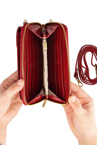 Carteira feminina de couro liso com alça Rafa 19x10,5cm - Enluaze - Bolsas, Mochilas e Acessórios em Couro Legítimo