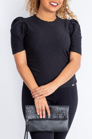 Clutch de couro croco Nikki - Enluaze - Bolsas, Mochilas e Acessórios em Couro Legítimo