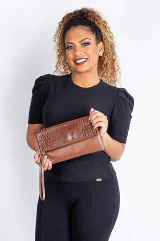 Clutch de couro croco Nikki - Enluaze - Bolsas, Mochilas e Acessórios em Couro Legítimo