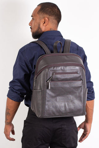 Mochila grande masculina de couro Marcelo - Enluaze - Bolsas, Mochilas e Acessórios em Couro Legítimo