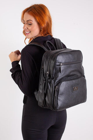 Mochila grande de couro liso grafite Zooey - Enluaze - Bolsas, Mochilas e Acessórios em Couro Legítimo