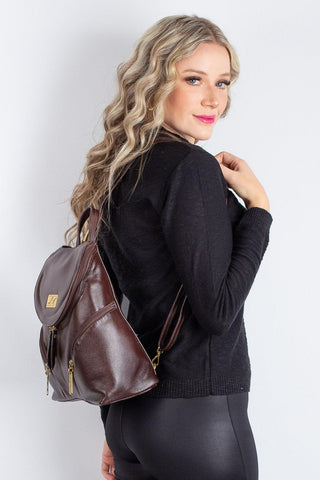 Mochila pequena de couro liso Cecília - Enluaze - Bolsas, Mochilas e Acessórios em Couro Legítimo