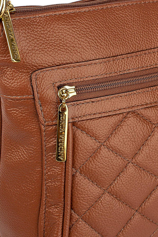 Bolsa transversal matelassê de couro liso Bia - Enluaze - Bolsas, Mochilas e Acessórios em Couro Legítimo