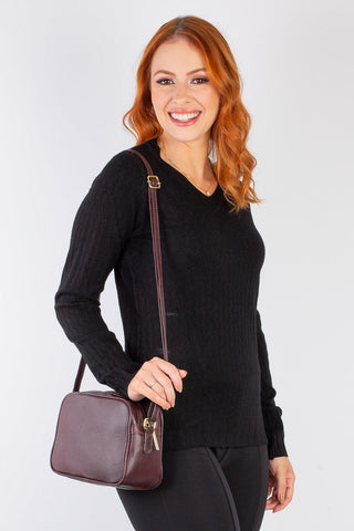 Bolsa quadrada pequena de couro liso Diana - Enluaze - Bolsas, Mochilas e Acessórios em Couro Legítimo