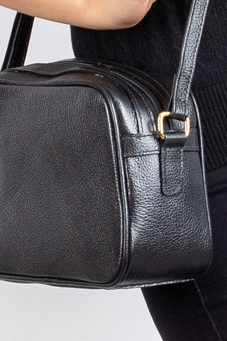 Bolsa quadrada pequena de couro liso Diana - Enluaze - Bolsas, Mochilas e Acessórios em Couro Legítimo