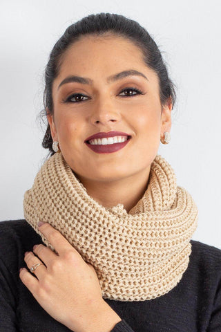 Gola cachecol fechado infinito feminino de tricô 60017 - Enluaze - Vestuário e Acessórios em Couro Legítimo