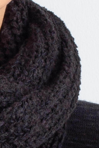 Gola cachecol fechado infinito feminino de tricô 60017 - Enluaze - Vestuário e Acessórios em Couro Legítimo