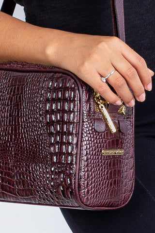 Bolsa quadrada de couro croco Daiana - Enluaze - Bolsas, Mochilas e Acessórios em Couro Legítimo