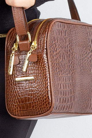 Bolsa quadrada de couro croco Daiana - Enluaze - Bolsas, Mochilas e Acessórios em Couro Legítimo