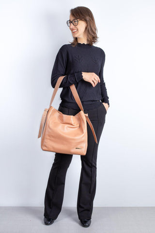 Bolsa sacola de ombro em couro croco Mara - Enluaze - Bolsas, Mochilas e Acessórios em Couro Legítimo