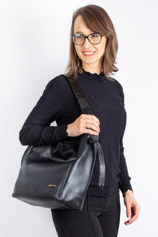 Bolsa sacola de ombro em couro croco Mara - Enluaze - Bolsas, Mochilas e Acessórios em Couro Legítimo