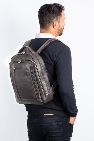 Mochila de couro executiva Connect - Enluaze - Bolsas, Mochilas e Acessórios em Couro Legítimo