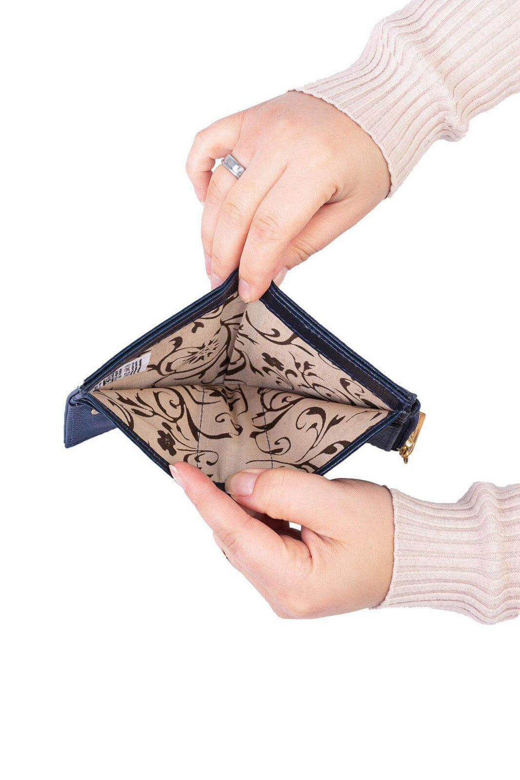 Carteira feminina de couro liso Lilian 11x9,5cm - Enluaze