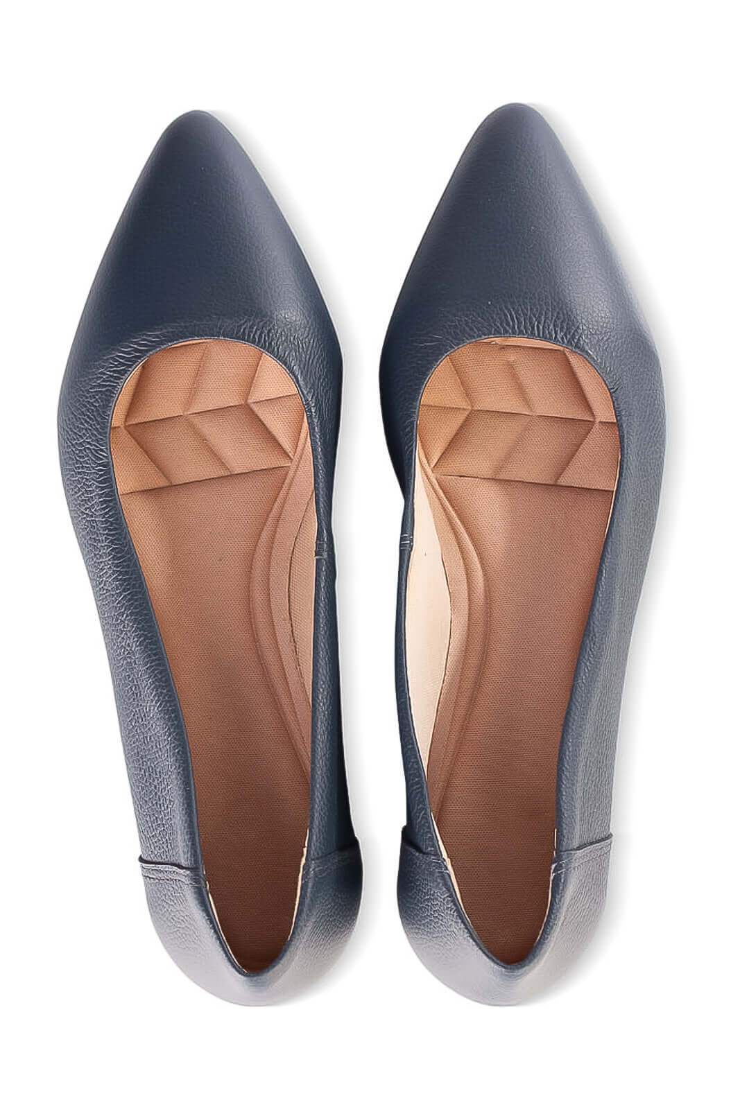 Sapatilha de couro bico fino Kátia - Enluaze