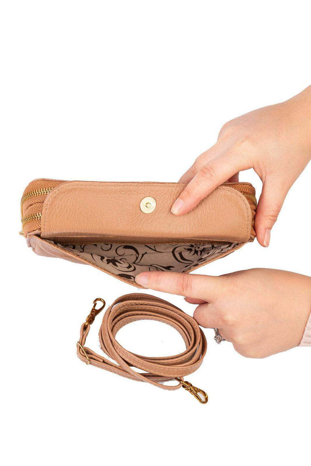 Carteira feminina de couro liso com alça Tania 10,5x19cm - Enluaze