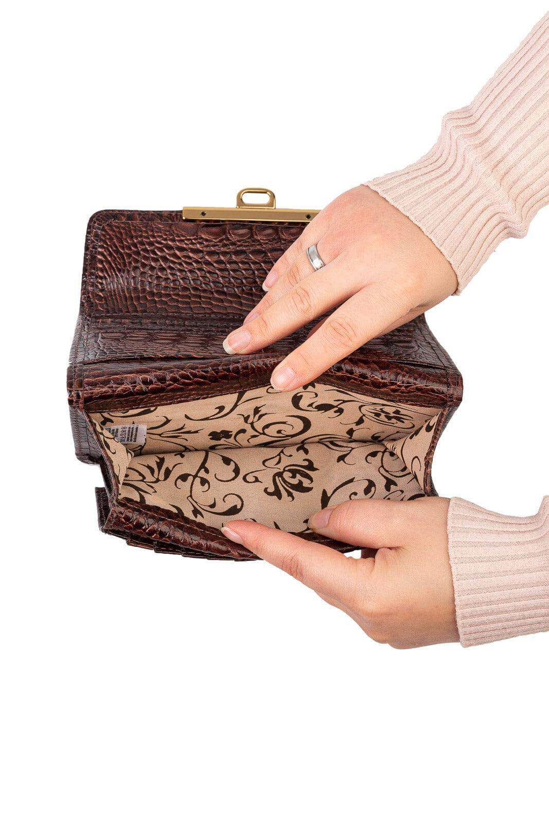 Carteira feminina de couro croco Kate 10,5x19,5cm - Enluaze