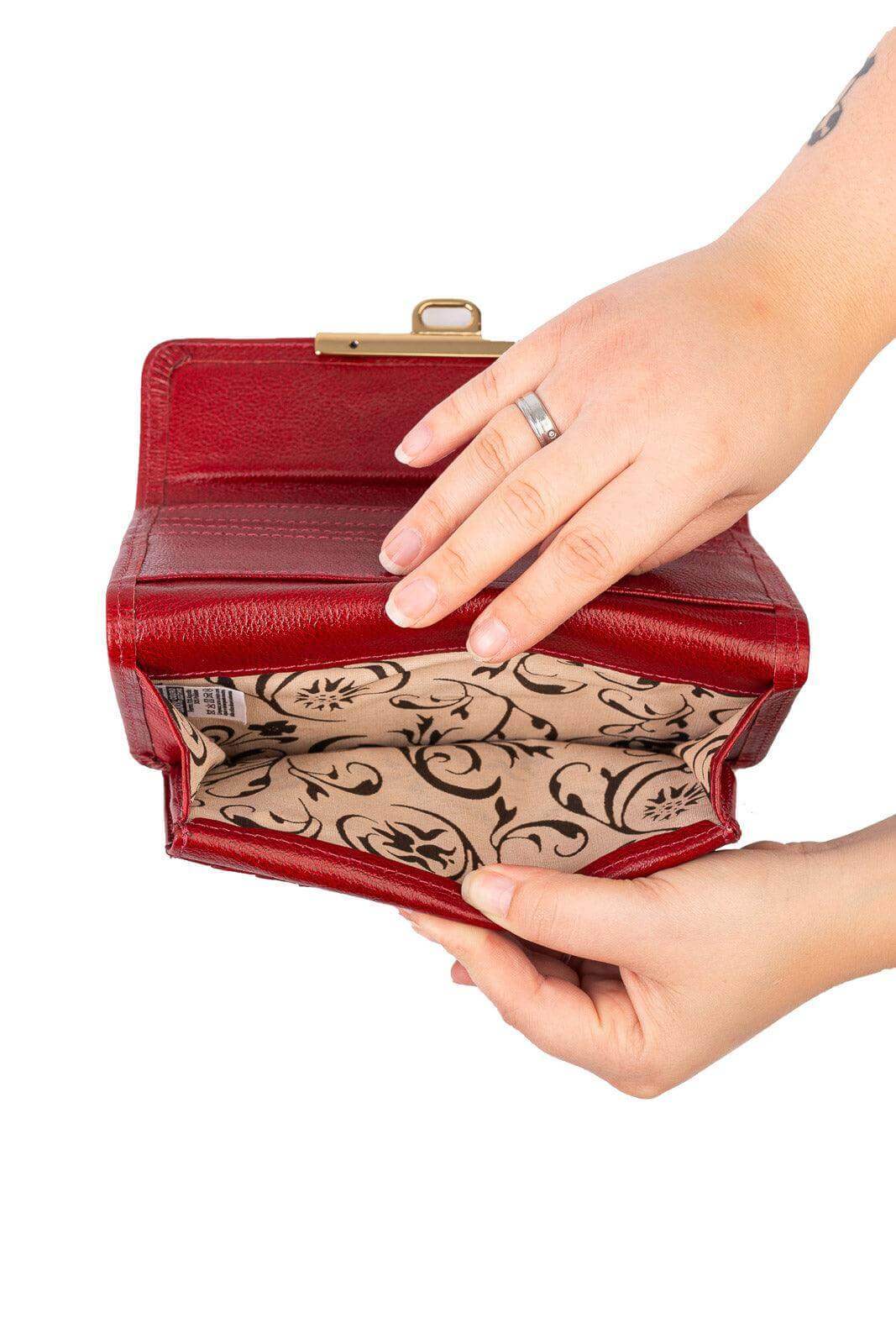 Carteira feminina de couro liso Kate 10,5x19,5cm - Enluaze