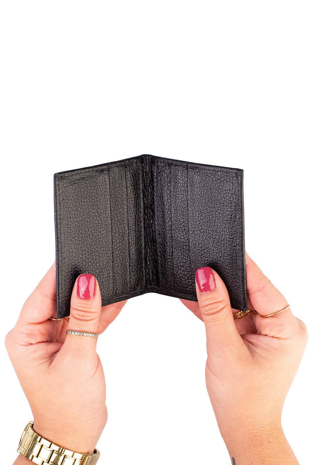 Porta cartões de couro liso Andréia 7,5x10cm - Enluaze