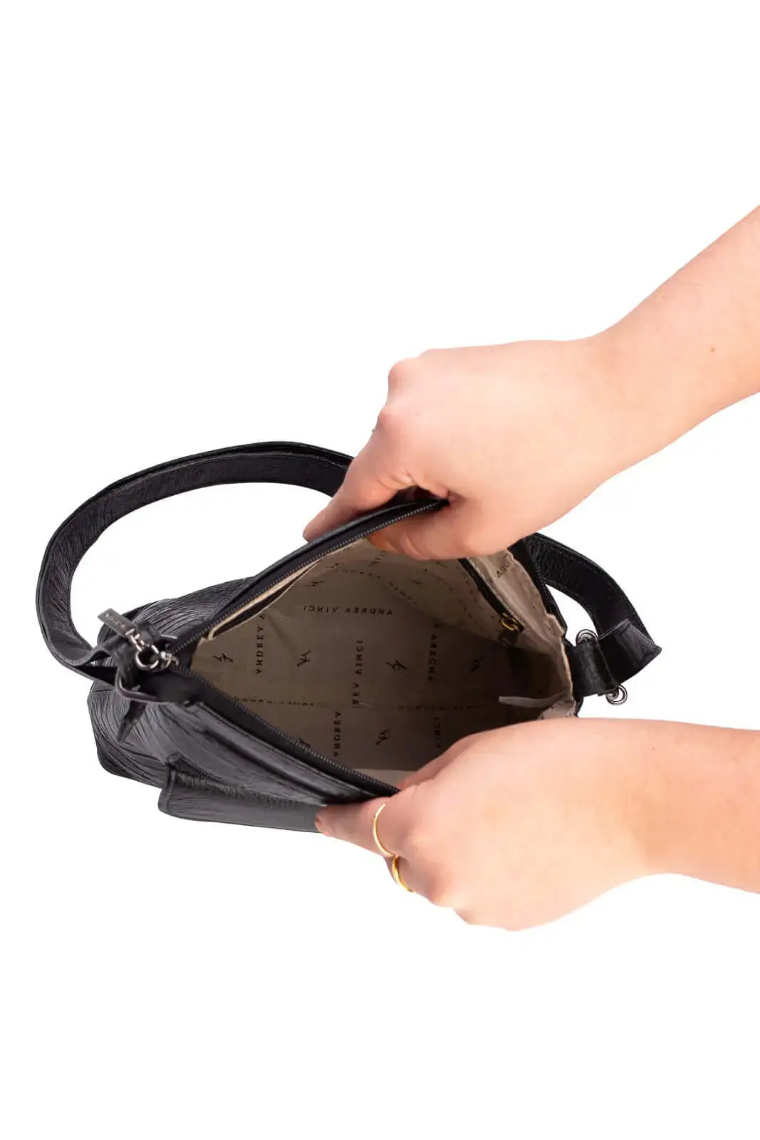 Bolsa transversal de couro croco metais grafite Maura - Enluaze