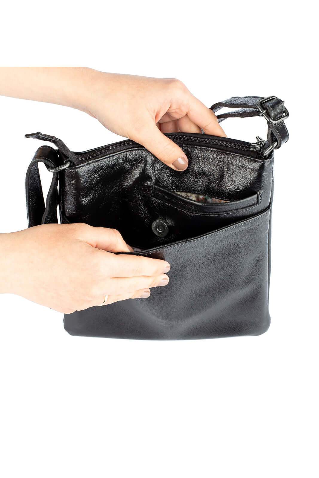 Bolsa pequena transversal de couro liso metais grafite Alana - Enluaze