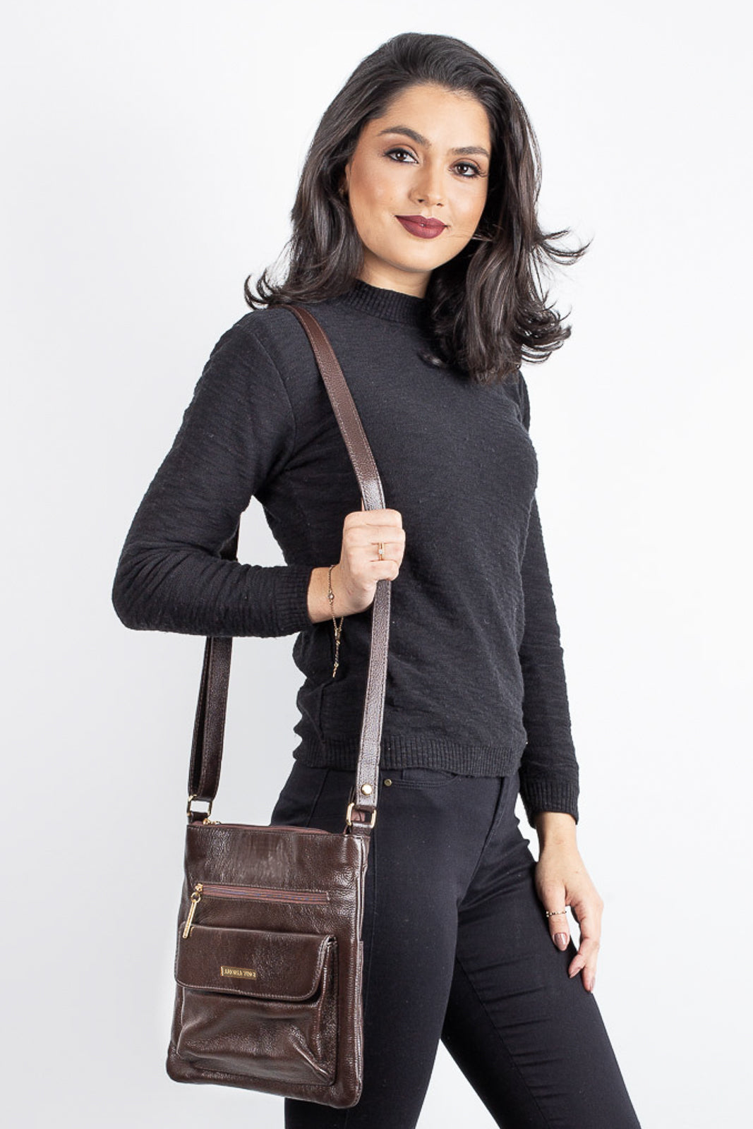 Bolsa transversal de couro liso Karen - Enluaze