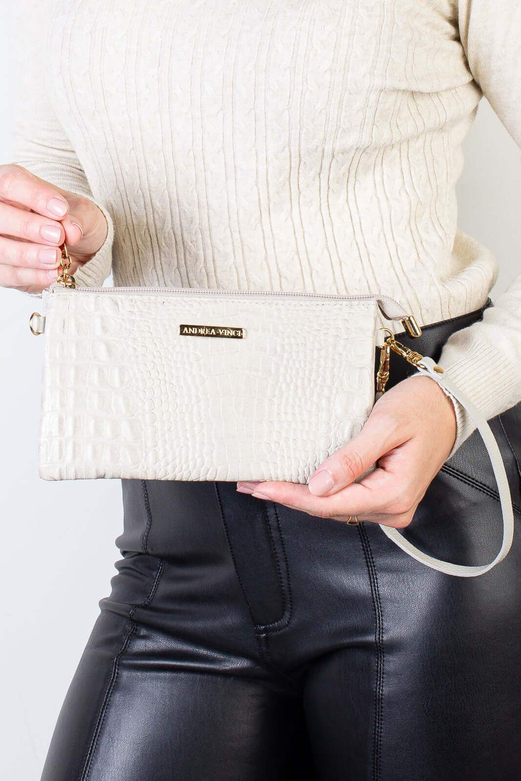 Bolsa transversal pequena de couro croco Tayná - Enluaze