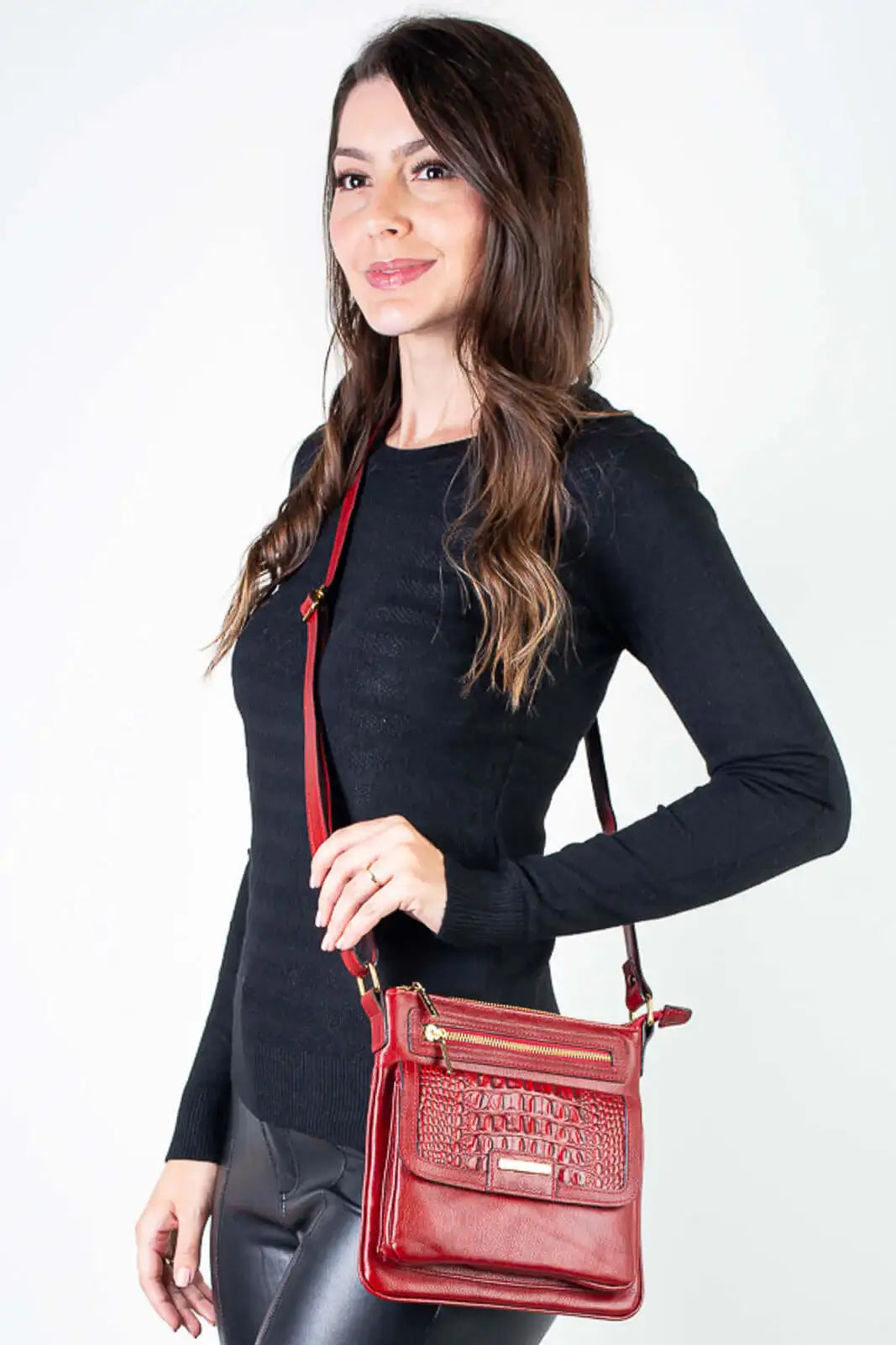 Bolsa pequena transversal em couro liso Emma - Enluaze