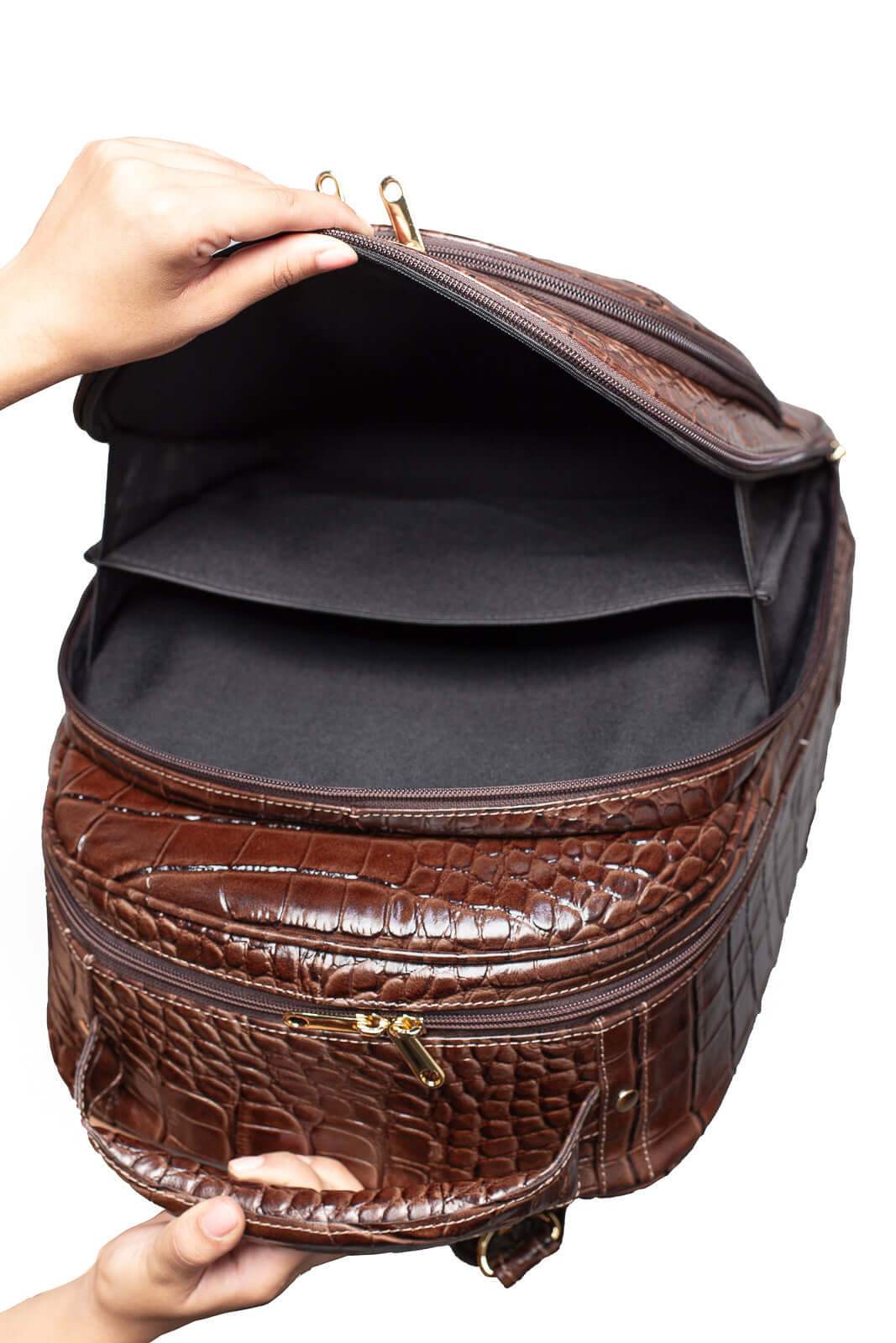 Mochila de carrinho feminina em couro croco Veneza - Enluaze