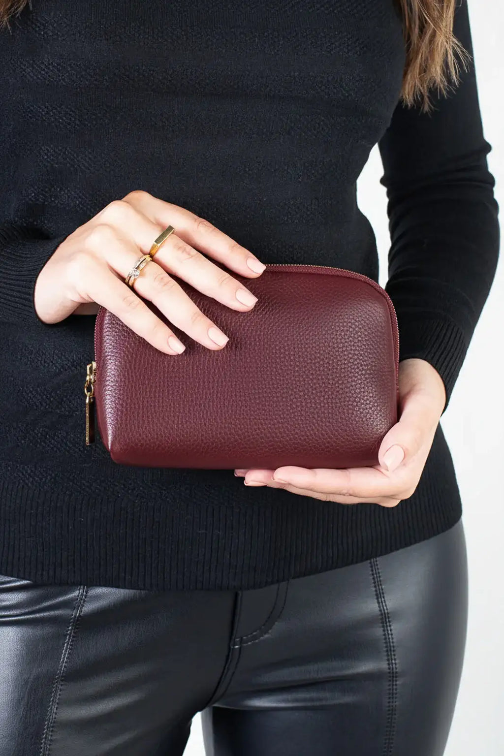 Necessaire de couro liso Duda 12x17x6cm - Enluaze