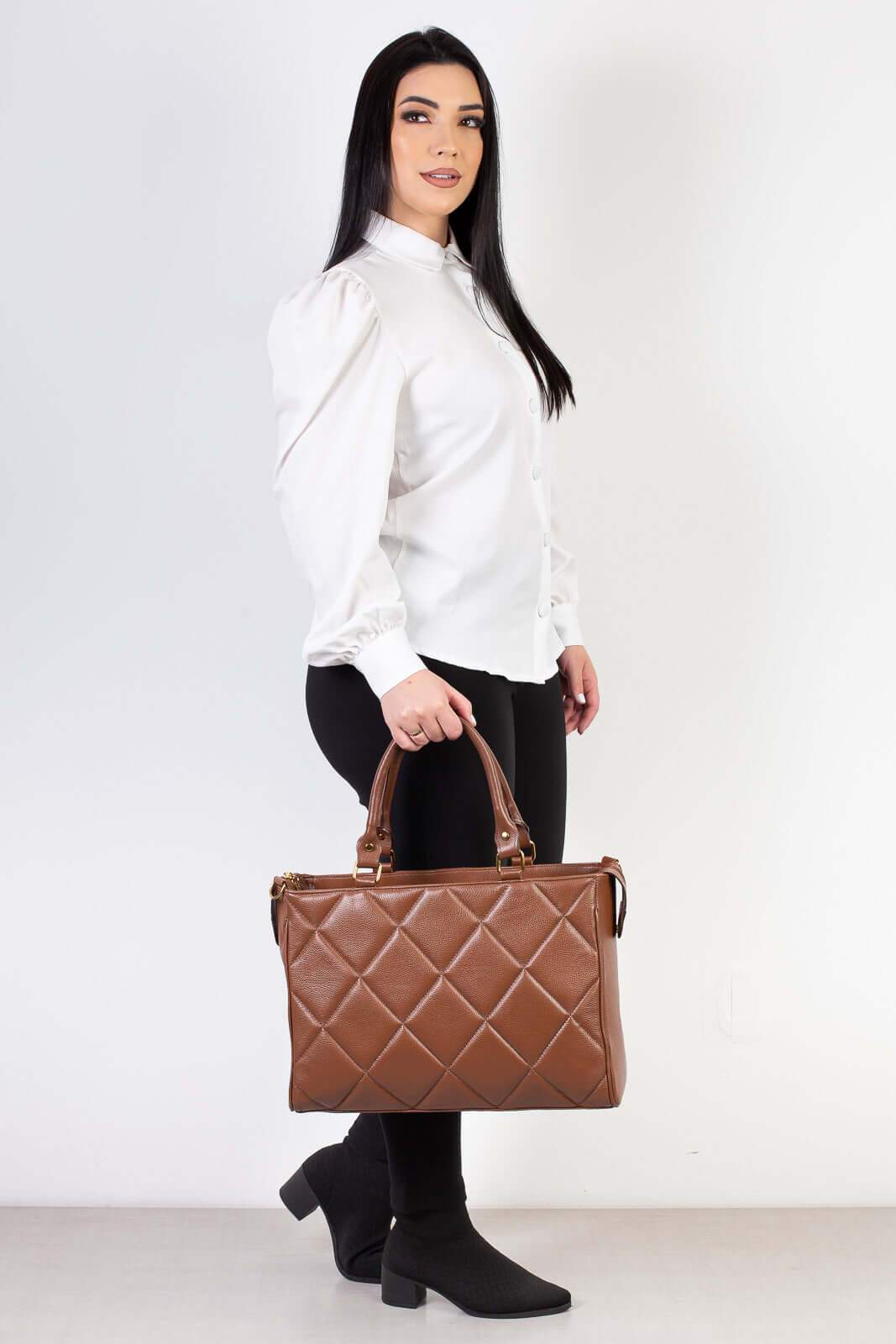 Pasta feminina de couro liso Esther - Enluaze