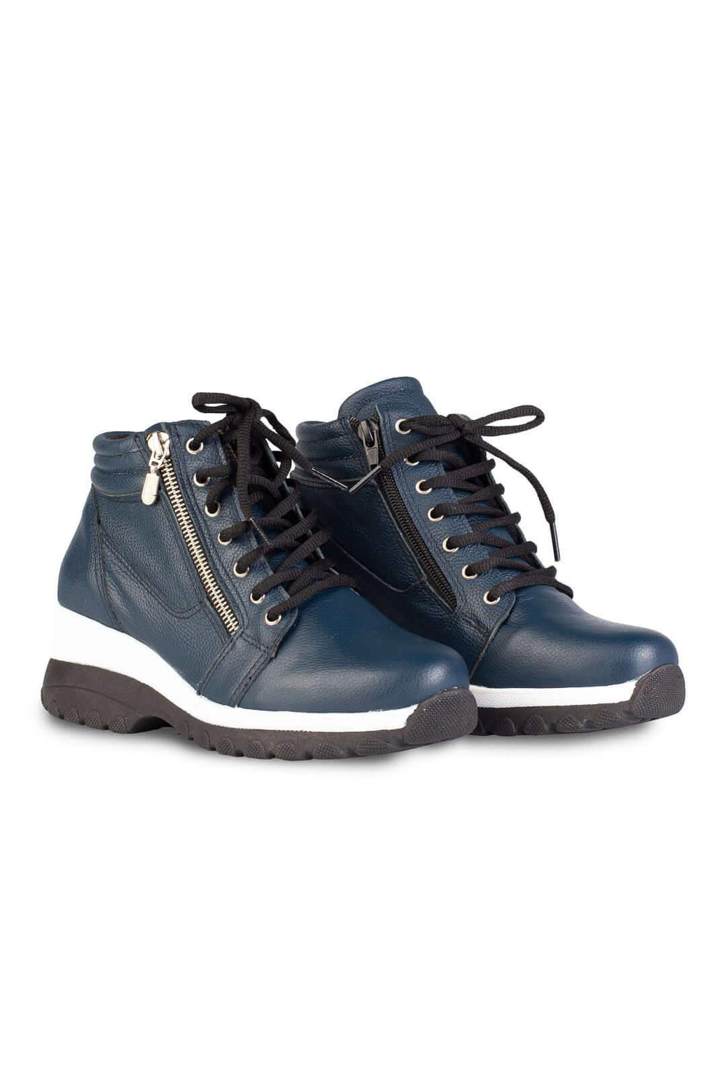 Tênis botinha de couro feminina 090 - Enluaze